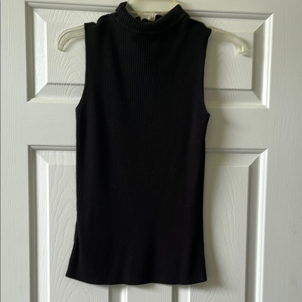 Dana Buchman Black Turtleneck Sleeveless Blouse